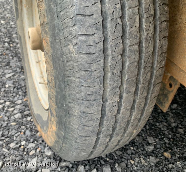 image for item DM7821 2006 W-W Trailers 15x6JJ enclosed cargo trailer