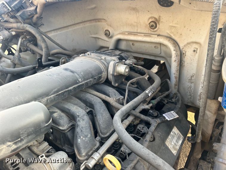 image for item DO1006 2017 Ford F650 flatbed truck