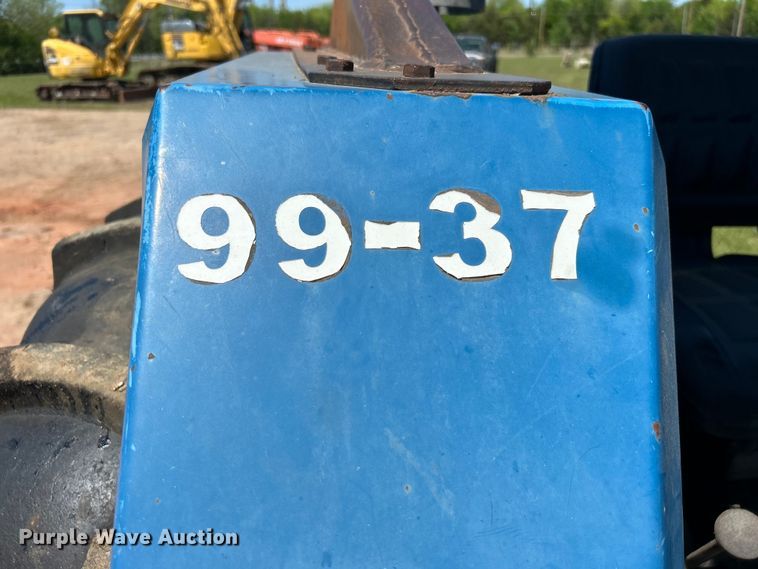 image for item DO1107 Long 510 tractor