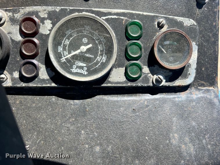 image for item DO1107 Long 510 tractor