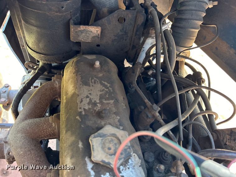 image for item DO1107 Long 510 tractor