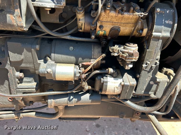 image for item DO1107 Long 510 tractor