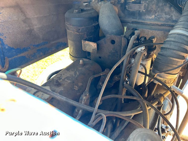 image for item DO1107 Long 510 tractor