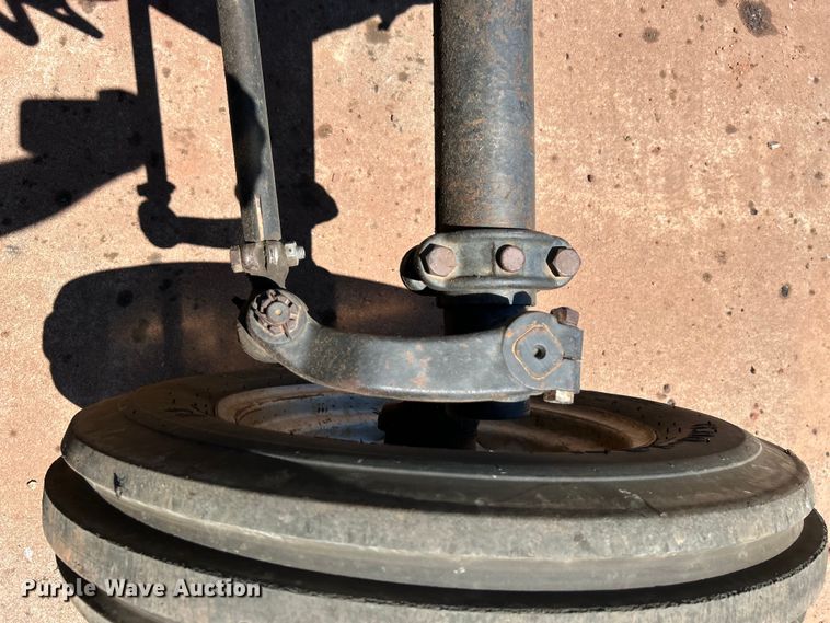 image for item DO1107 Long 510 tractor