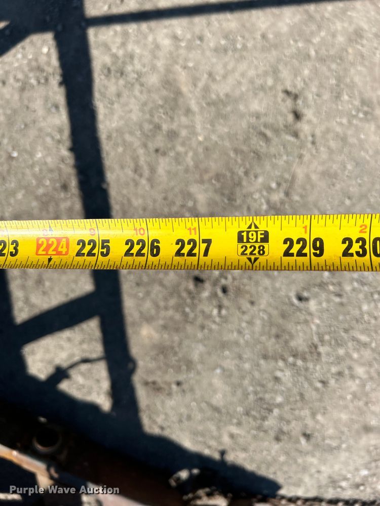 image for item DO1133 1997 Texas Bragg Enterprise utility trailer