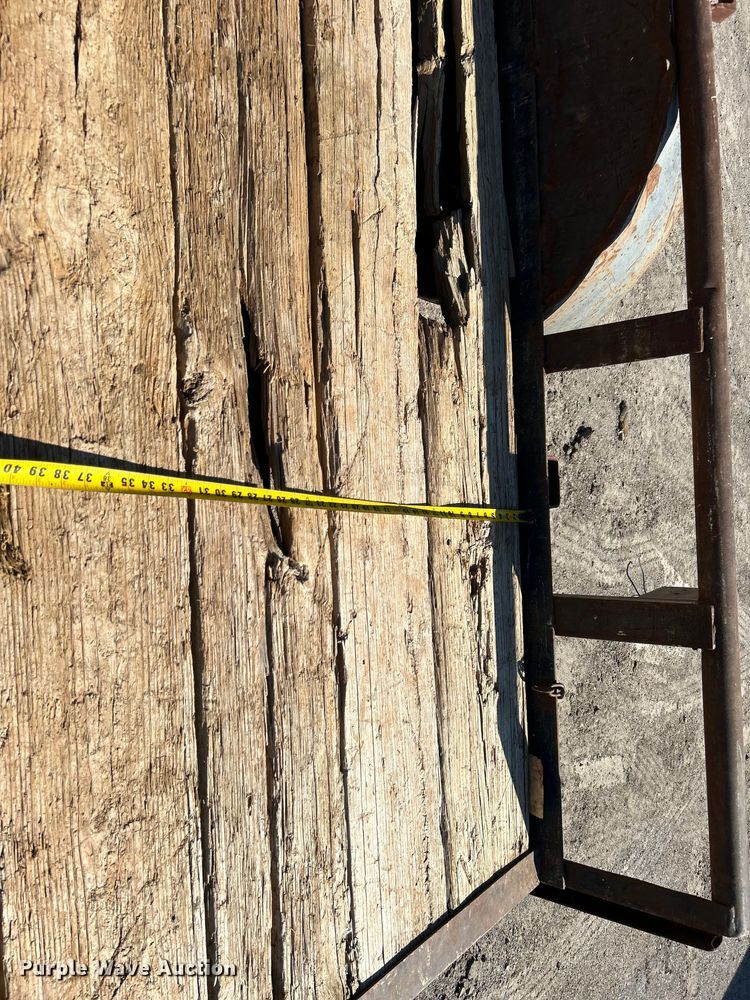 image for item DO1133 1997 Texas Bragg Enterprise utility trailer