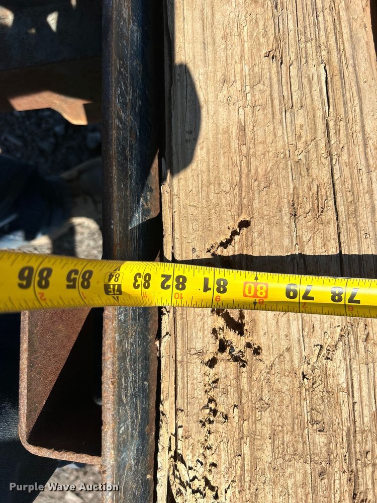 image for item DO1133 1997 Texas Bragg Enterprise utility trailer