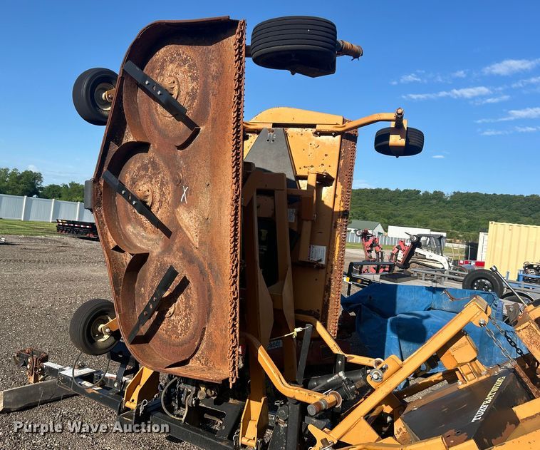 image for item DO6471 Atwoods Woods 9204RD batwing rotary mower