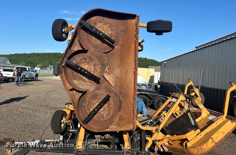 image for item DO6471 Atwoods Woods 9204RD batwing rotary mower