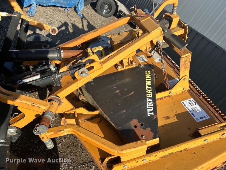 image for item DO6471 Atwoods Woods 9204RD batwing rotary mower