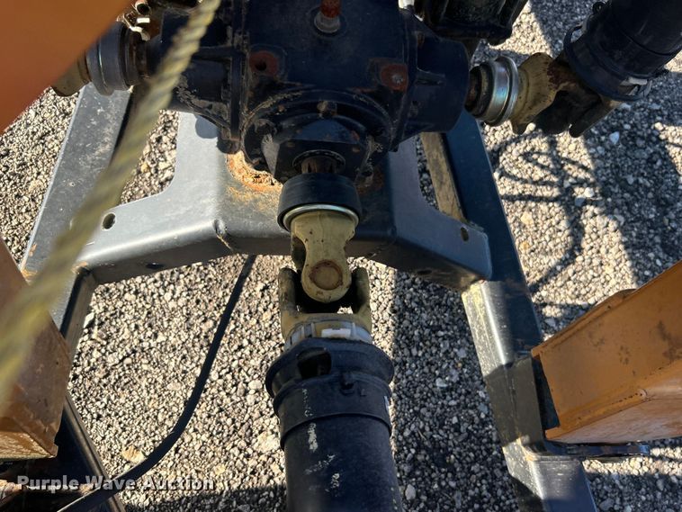 image for item DO6471 Atwoods Woods 9204RD batwing rotary mower