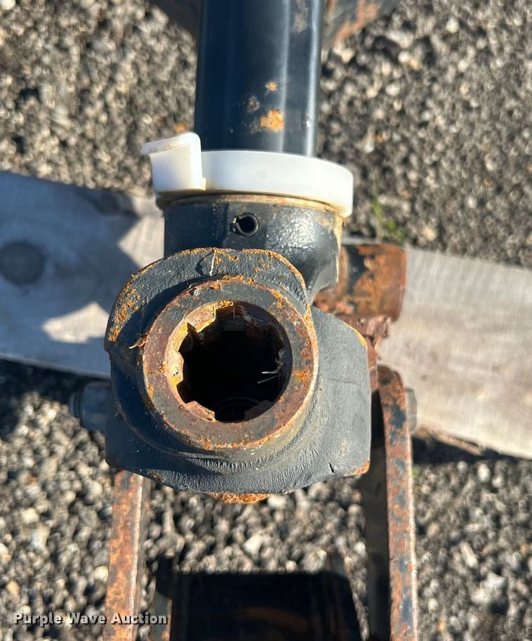 image for item DO6471 Atwoods Woods 9204RD batwing rotary mower