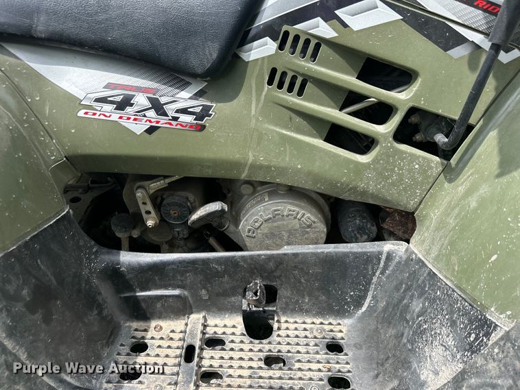 image for item DO6477 2004 Polaris Magnum 330 ATV