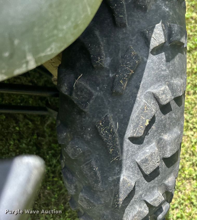 image for item DO6477 2004 Polaris Magnum 330 ATV