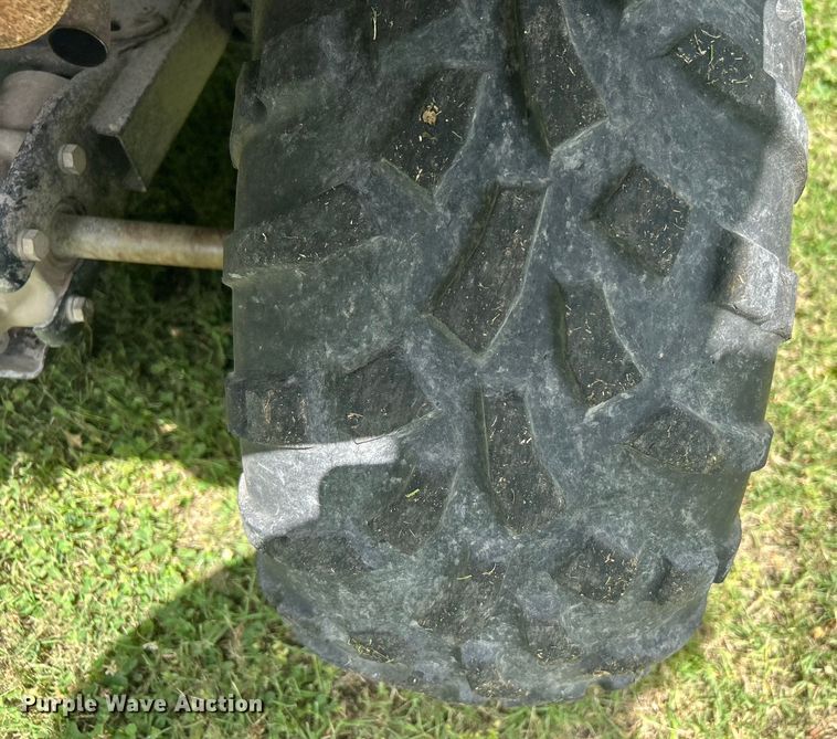 image for item DO6477 2004 Polaris Magnum 330 ATV