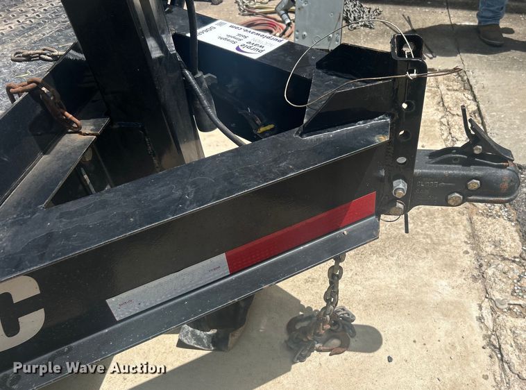 image for item DO6480 2021 Diamond C tilt deck equipment trailer