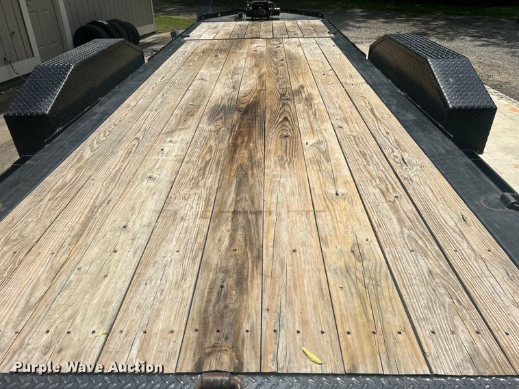 image for item DO6480 2021 Diamond C tilt deck equipment trailer