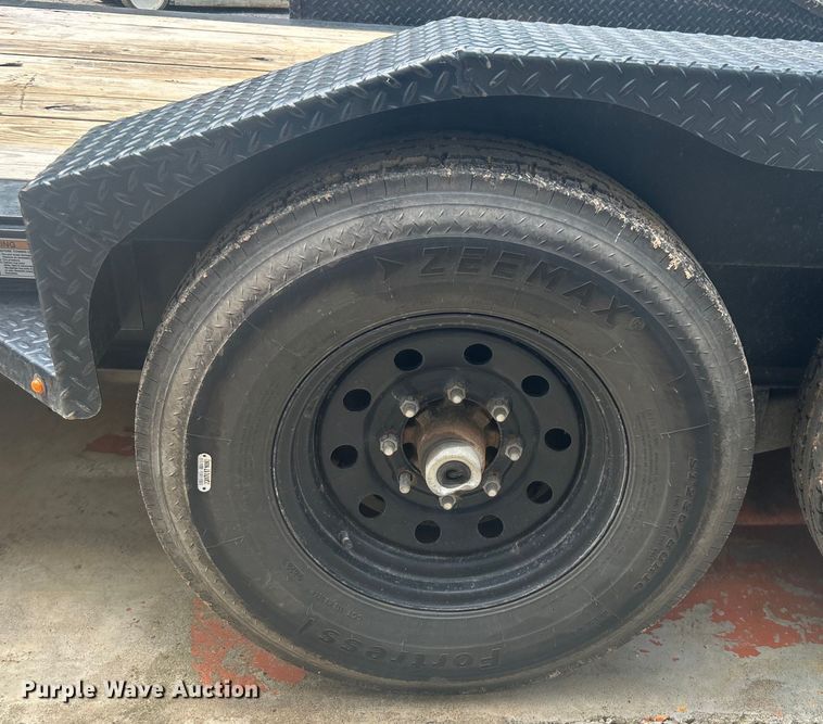 image for item DO6480 2021 Diamond C tilt deck equipment trailer