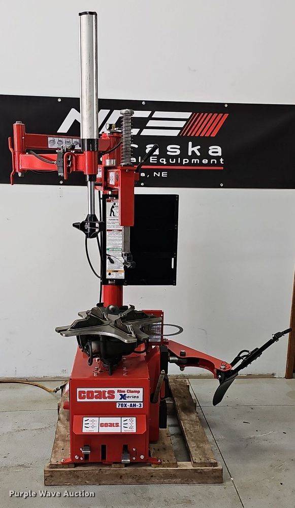 image for item DP0831 Coats 70X-AH-3 rim clamp tire machine