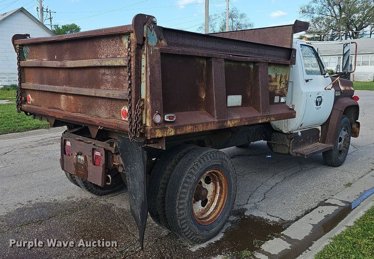 image for item DP0847 1974 GMC 6000 dump truck