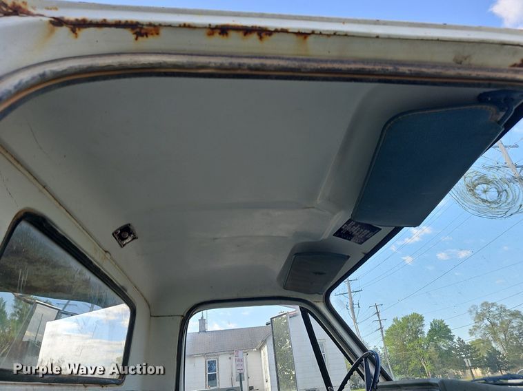 image for item DP0847 1974 GMC 6000 dump truck