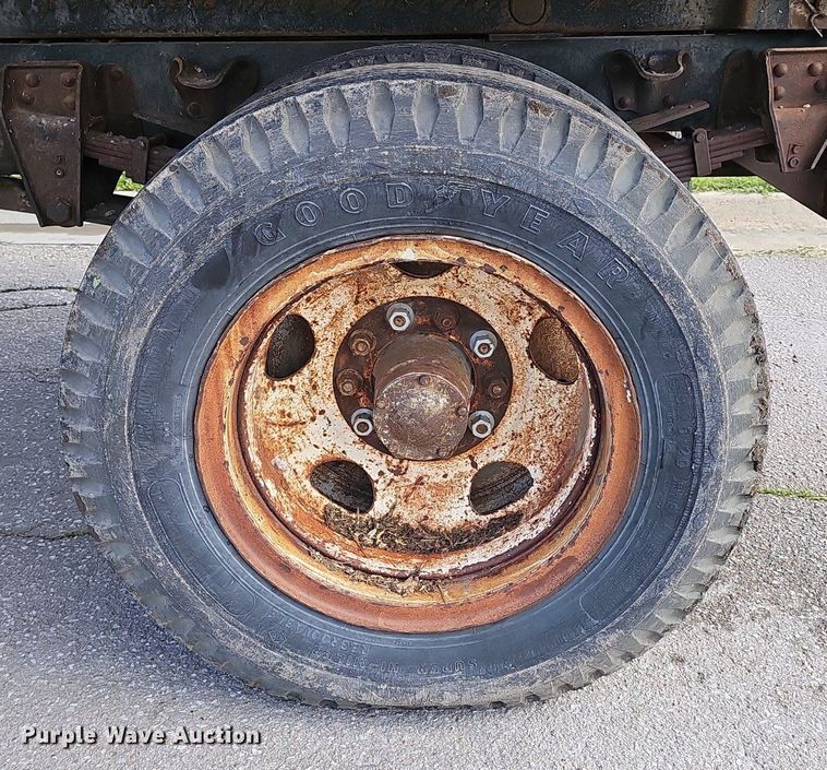 image for item DP0847 1974 GMC 6000 dump truck