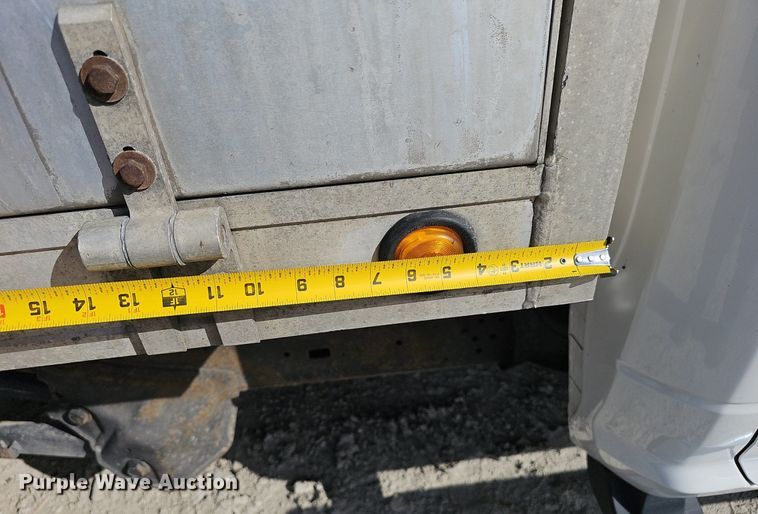 image for item DP0853 2015 Dodge Ram 2500HD Crew Cab flatbed pickup truck