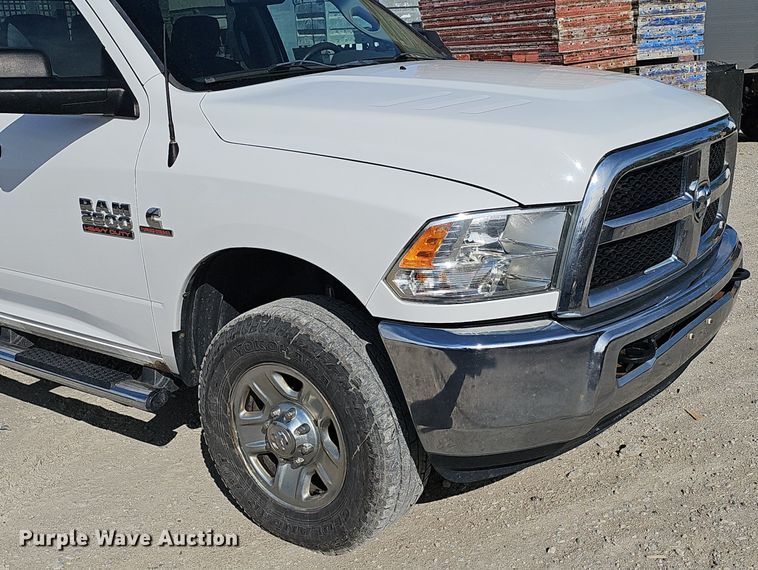 image for item DP0853 2015 Dodge Ram 2500HD Crew Cab flatbed pickup truck