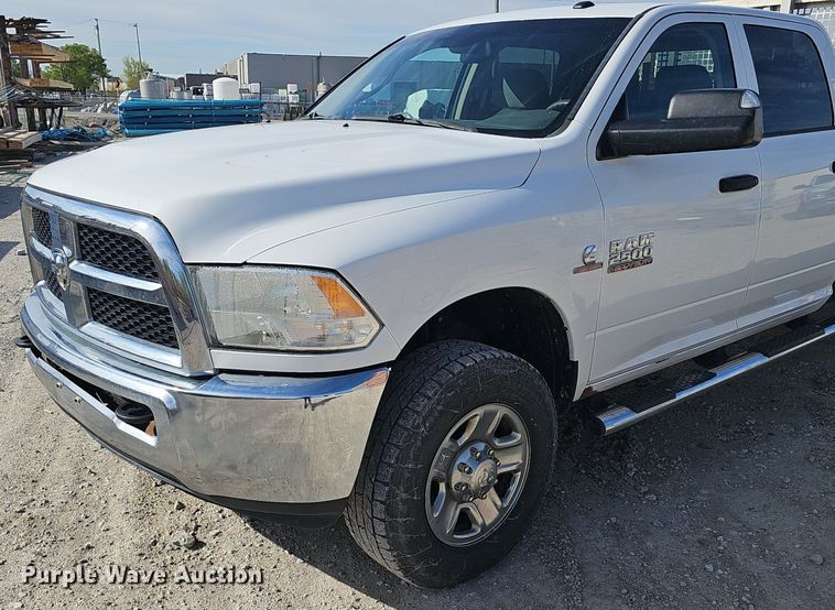 image for item DP0853 2015 Dodge Ram 2500HD Crew Cab flatbed pickup truck