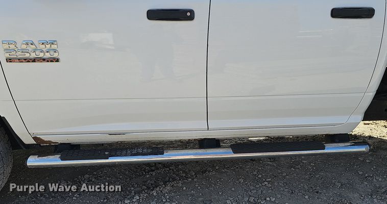 image for item DP0853 2015 Dodge Ram 2500HD Crew Cab flatbed pickup truck