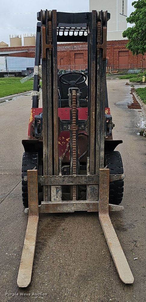 image for item DP0874 Hyster forklift