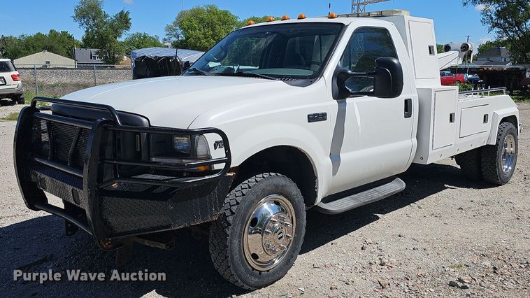 image for item DP0887 2002 Ford  F450 Super Duty XL tow truck