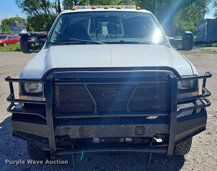 image for item DP0887 2002 Ford  F450 Super Duty XL tow truck