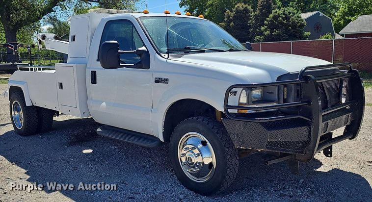 image for item DP0887 2002 Ford  F450 Super Duty XL tow truck