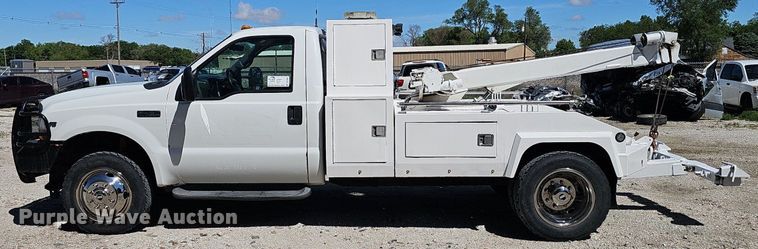 image for item DP0887 2002 Ford  F450 Super Duty XL tow truck