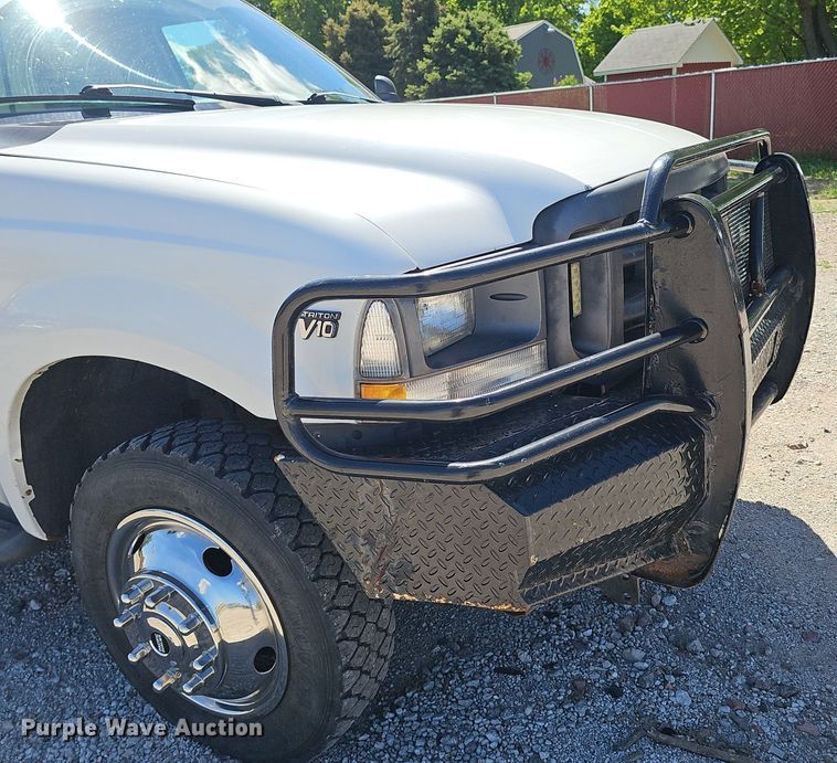 image for item DP0887 2002 Ford  F450 Super Duty XL tow truck