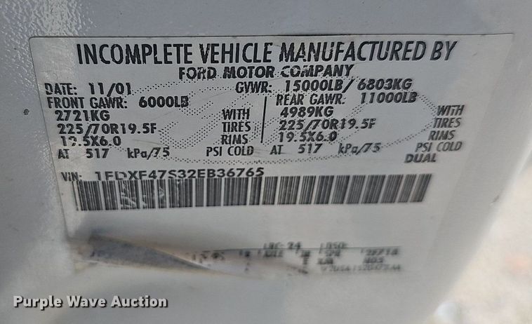 image for item DP0887 2002 Ford  F450 Super Duty XL tow truck