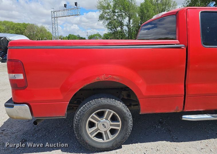 image for item DP0889 2007 Ford F150 XLT SuperCab pickup truck