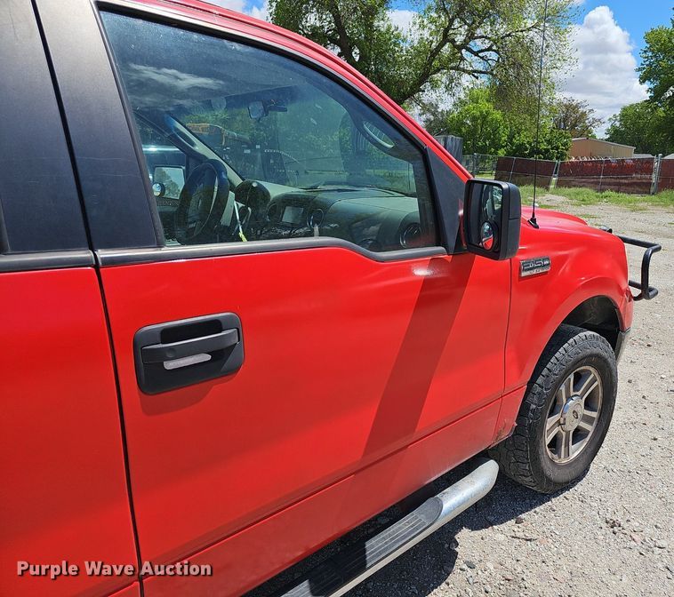 image for item DP0889 2007 Ford F150 XLT SuperCab pickup truck