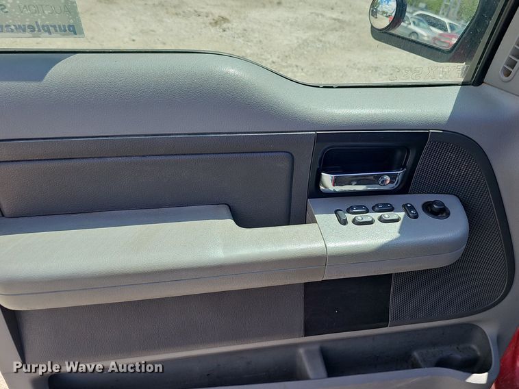 image for item DP0889 2007 Ford F150 XLT SuperCab pickup truck