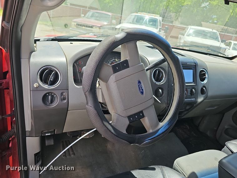 image for item DP0889 2007 Ford F150 XLT SuperCab pickup truck