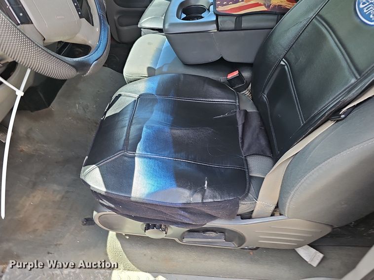 image for item DP0889 2007 Ford F150 XLT SuperCab pickup truck