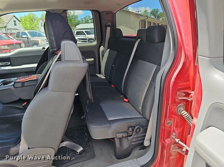 image for item DP0889 2007 Ford F150 XLT SuperCab pickup truck