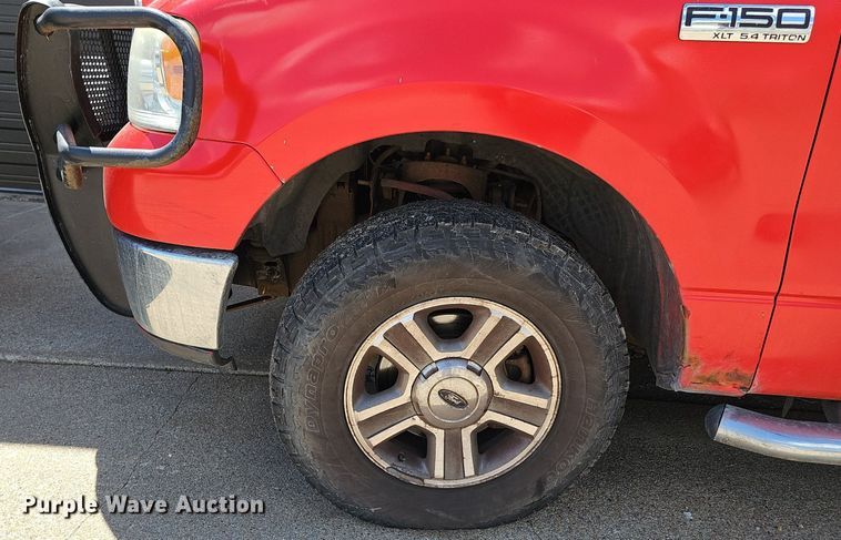 image for item DP0889 2007 Ford F150 XLT SuperCab pickup truck