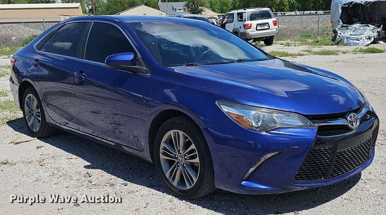 image for item DP0890 2016 Toyota  Camry SE 