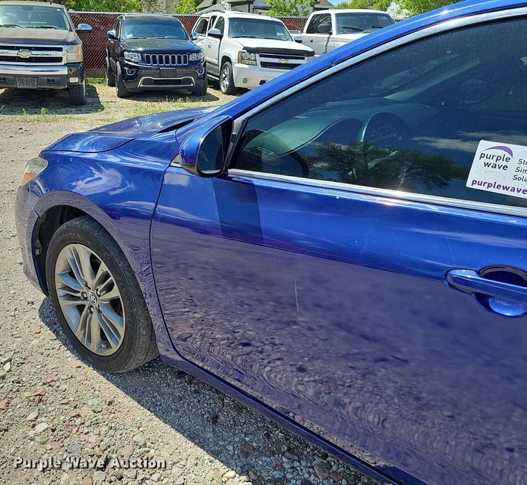 image for item DP0890 2016 Toyota  Camry SE 