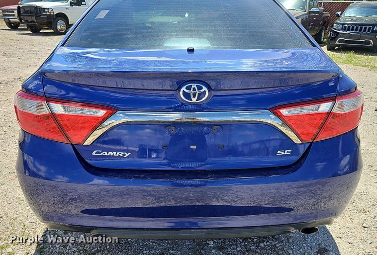 image for item DP0890 2016 Toyota  Camry SE 