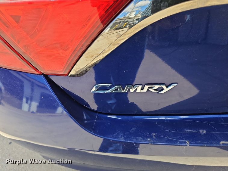 image for item DP0890 2016 Toyota  Camry SE 