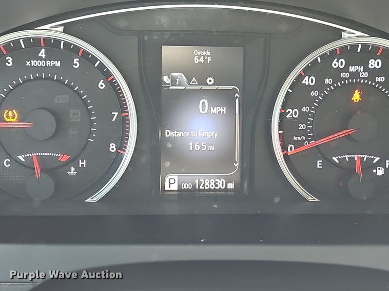 image for item DP0890 2016 Toyota  Camry SE 