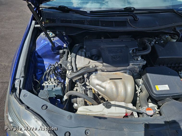 image for item DP0890 2016 Toyota  Camry SE 